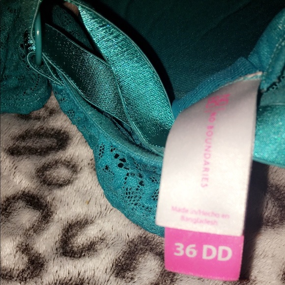 Bra - Picture 3 of 3